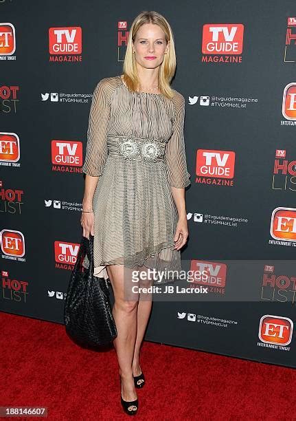 Actress Joelle Carter attends TV Guide Magazines Annual Hot。